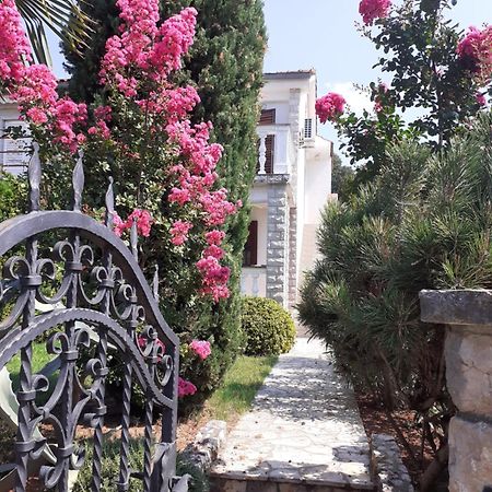 Holiday Home On Island Of Krk Малинска Екстериор снимка