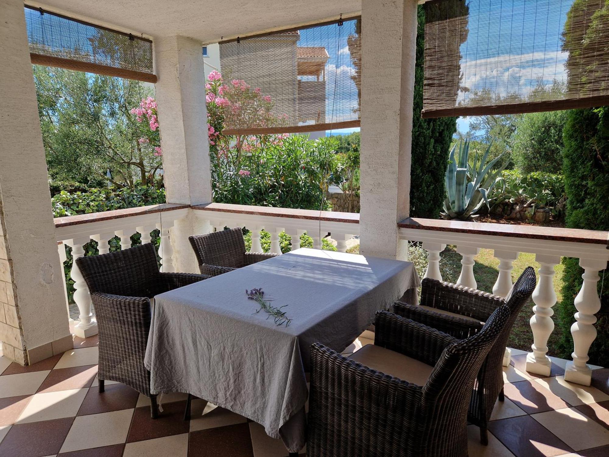 Holiday Home On Island Of Krk Малинска Екстериор снимка