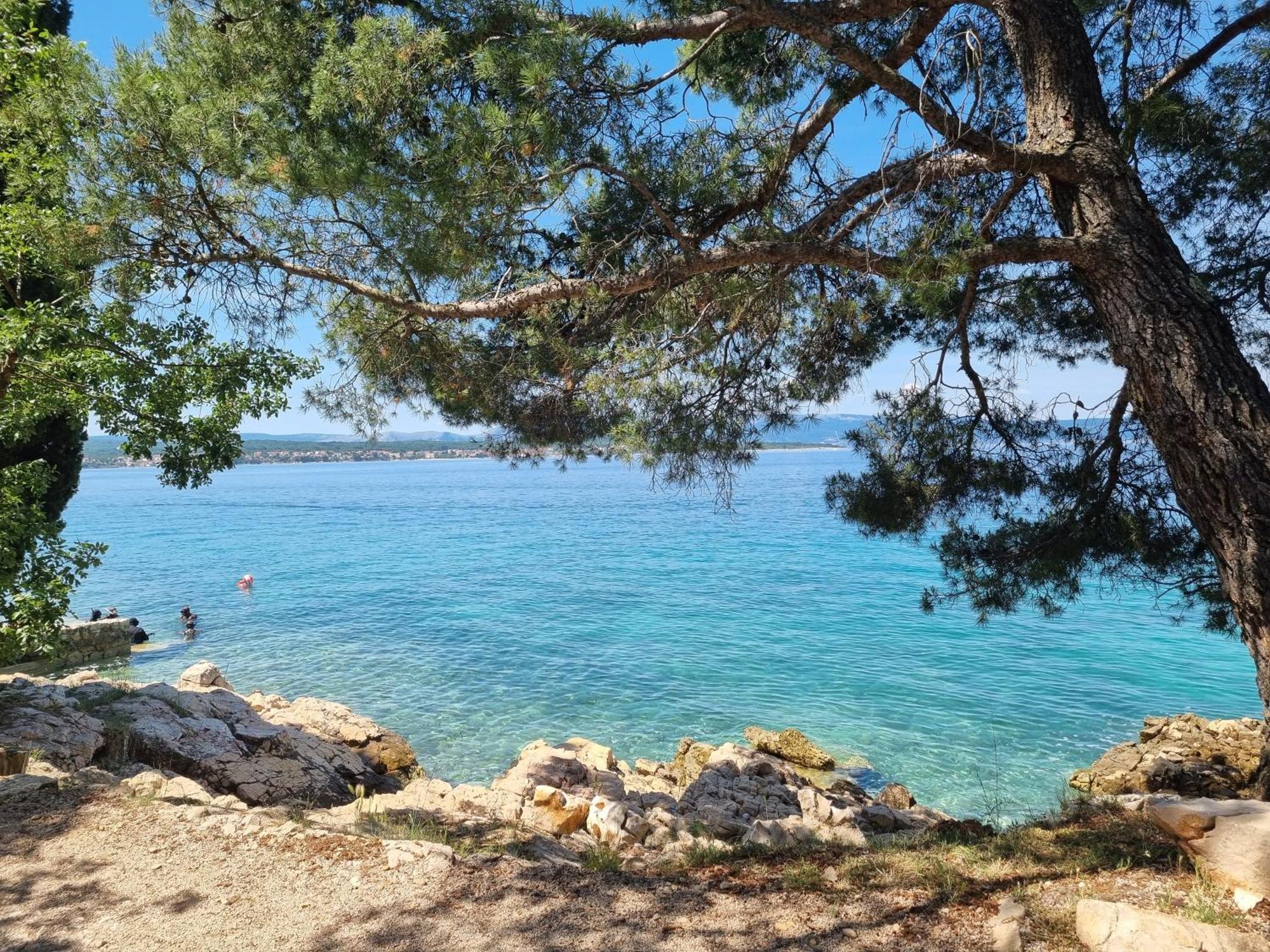 Holiday Home On Island Of Krk Малинска Екстериор снимка